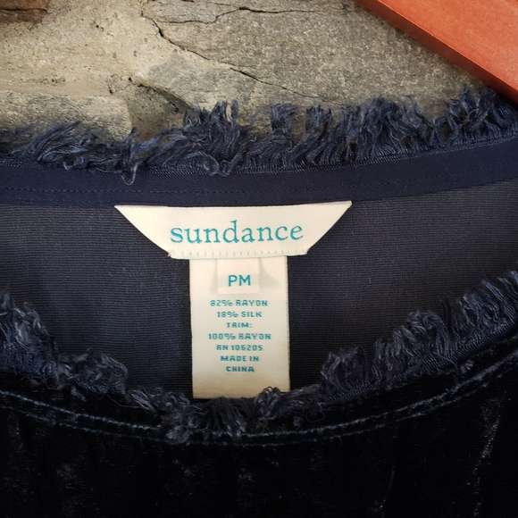 Sundance Velvet Blouse PM Navy Blue - Picture 3 of 4
